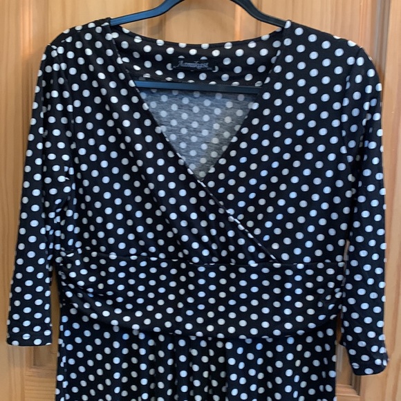 Pokadot dress - Picture 2 of 5